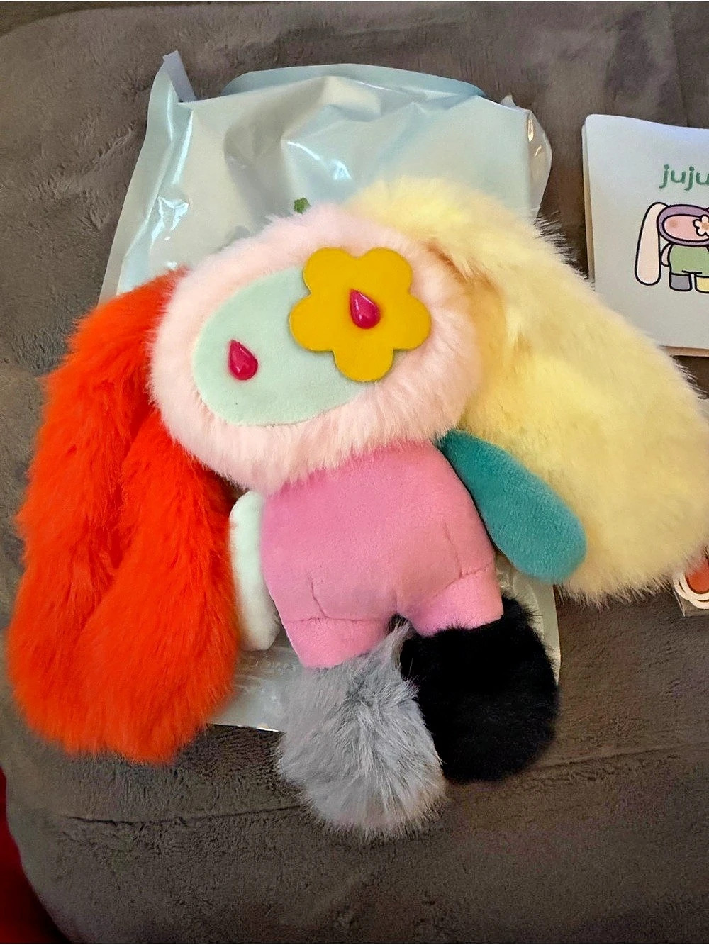 “ BOO” Juju Plush Toy with Zip Pouch Multicolor Like New